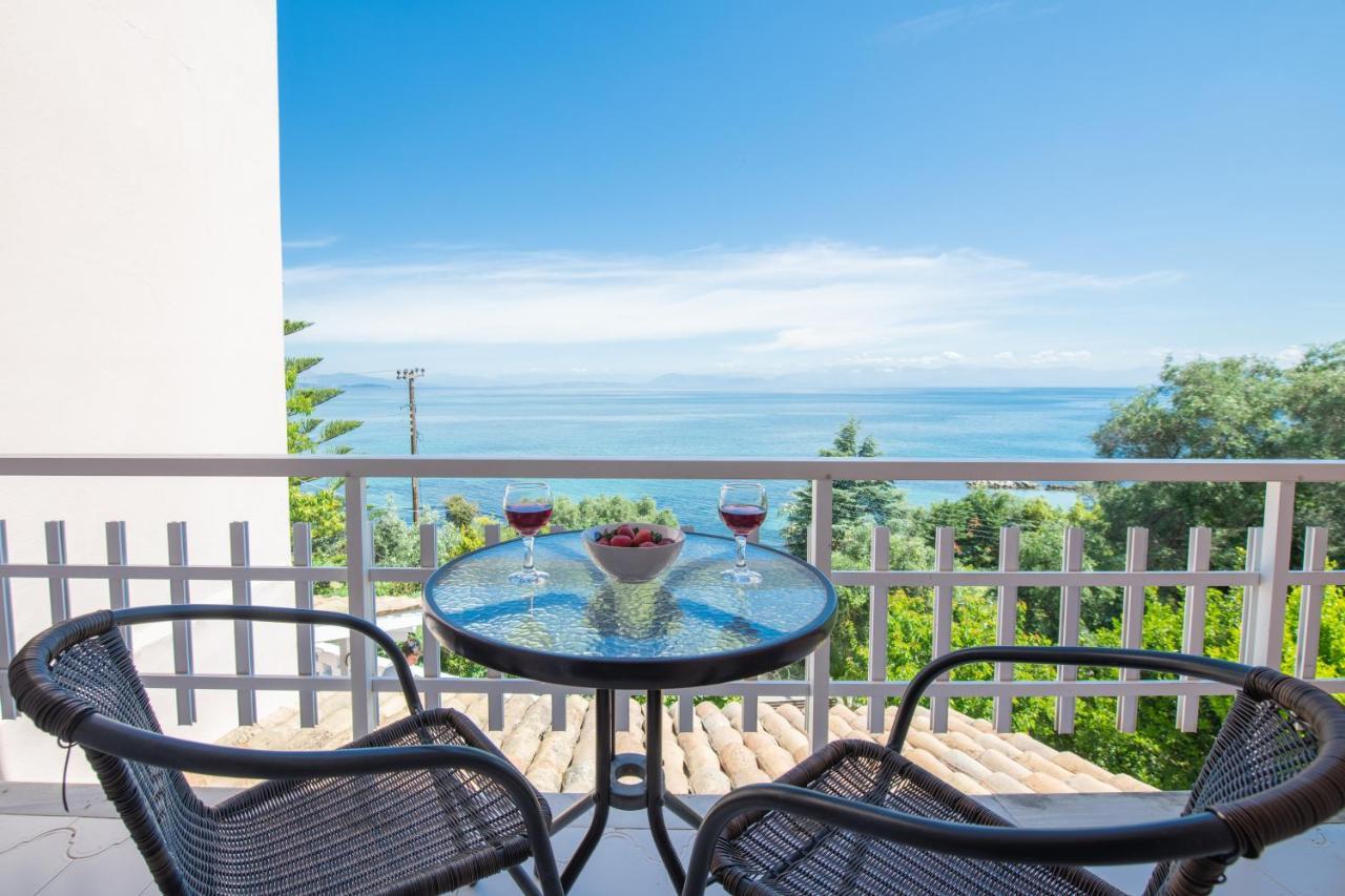 מסונגי Eden Sea View Studios מראה חיצוני תמונה