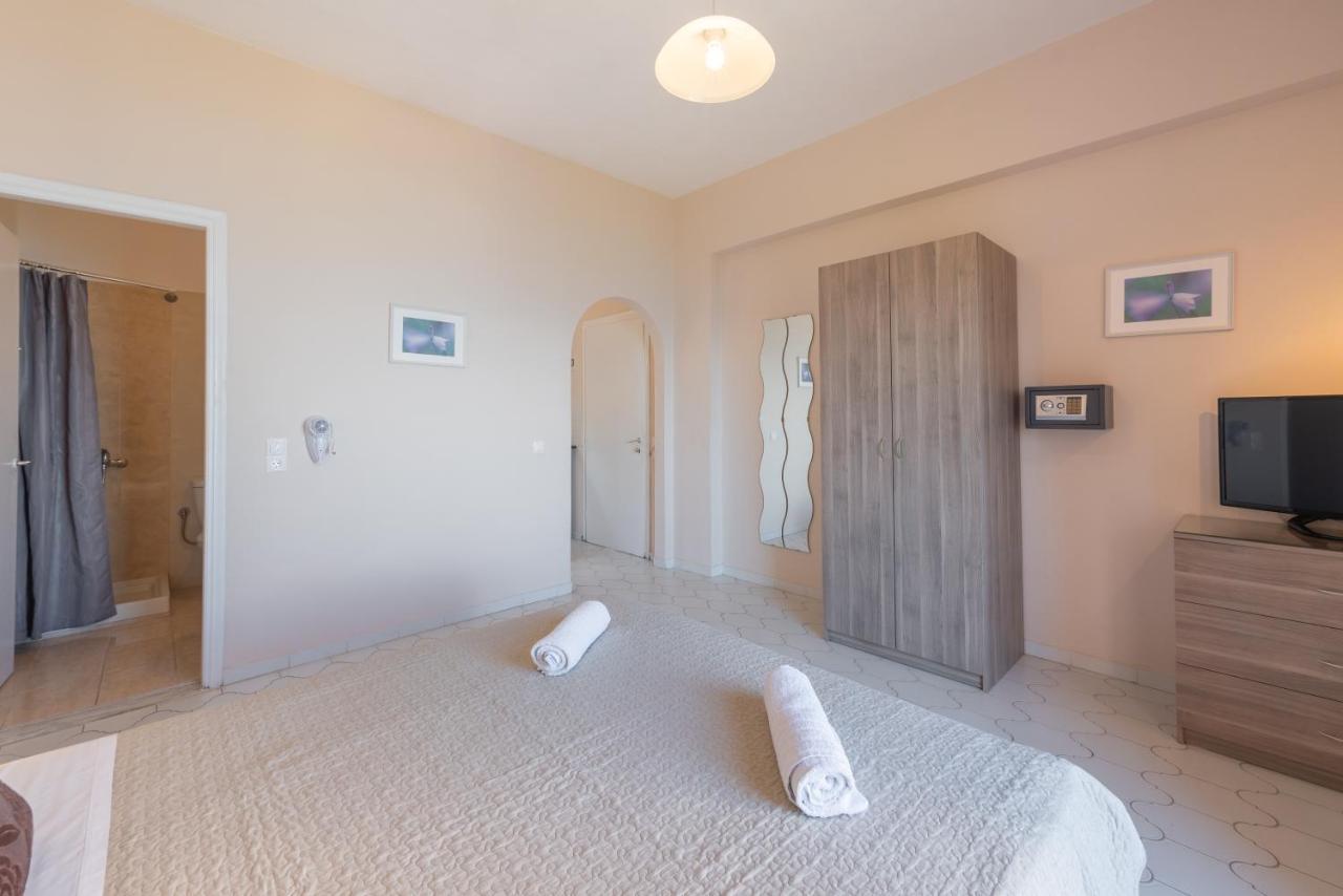 מסונגי Eden Sea View Studios מראה חיצוני תמונה